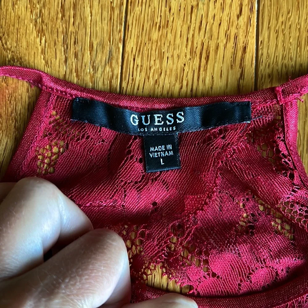 GUESS LACE TOP - Picture 6 of 9